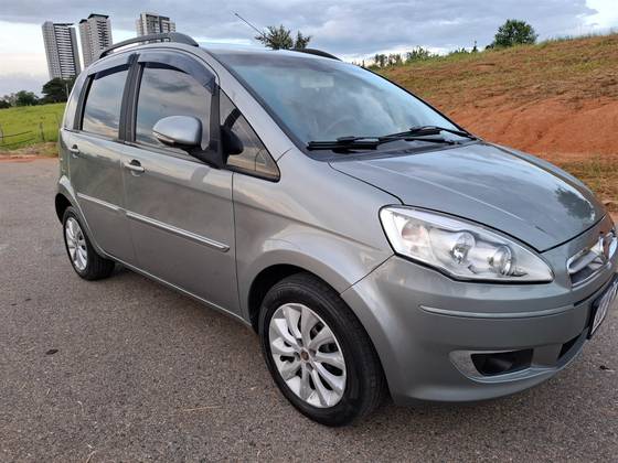 FIAT IDEA 1.4 MPI ATTRACTIVE 8V FLEX 4P MANUAL